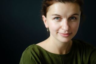Вийшла нова книжка для дітей відомої української письменниці Таіс Золотковської “Несерйозно"