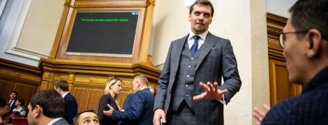 Кабмин тестирует кадровую ІТ-систему: начали с личных карточек чиновников