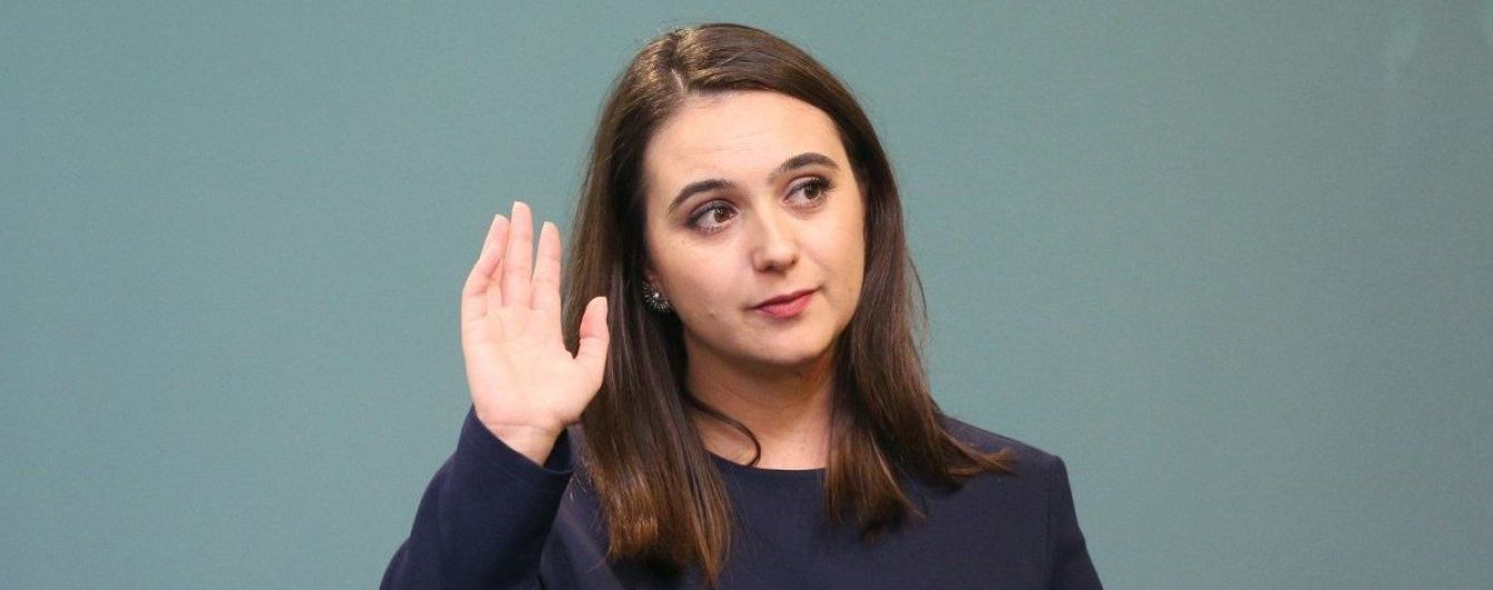 Мендель поскаржилася на хвилю "цькування, булінгу і харасменту" після інциденту з Андрушком