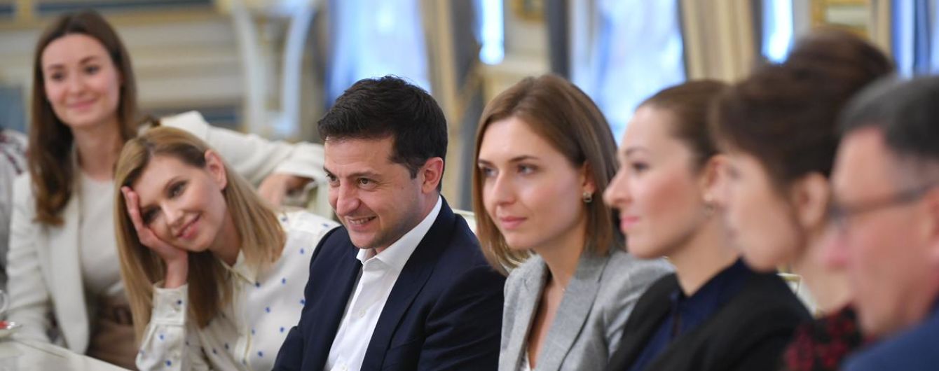 Зеленський зустрівся з освітянами: про що говорили