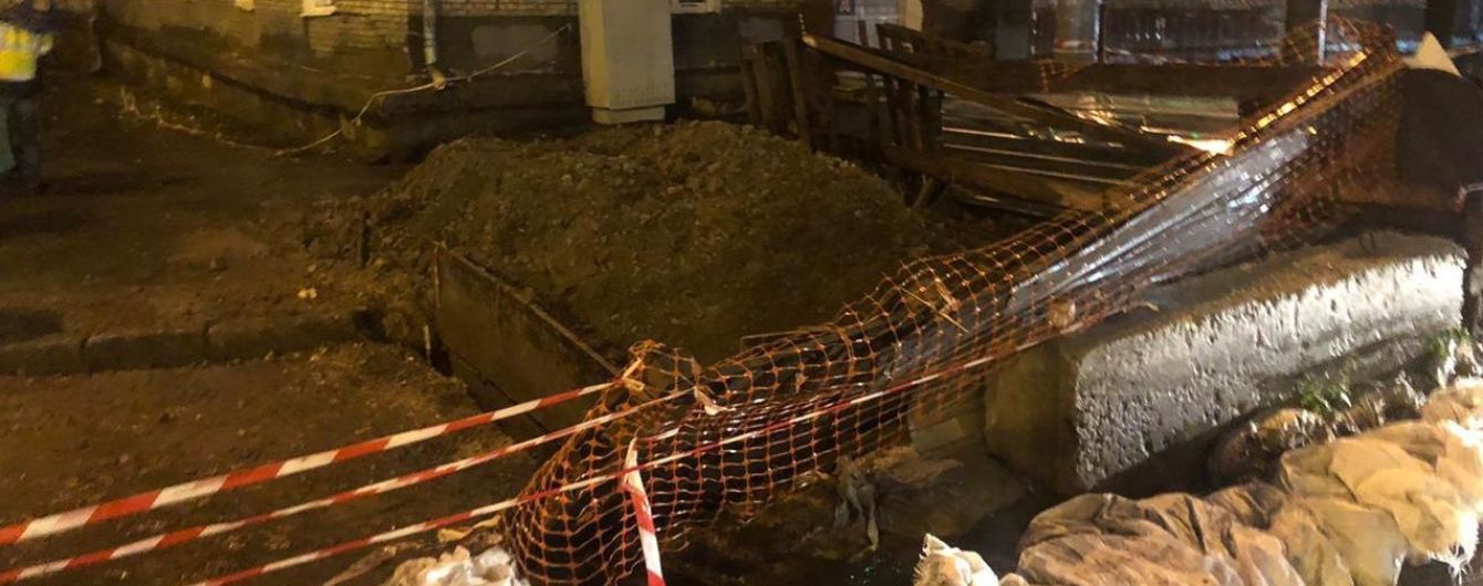 Общежитие в Днепре пока не будут спасать и пропасть не будут устранять - ГСЧС