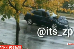 В Запорожье подросток устроил смертельную аварию на отцовском авто