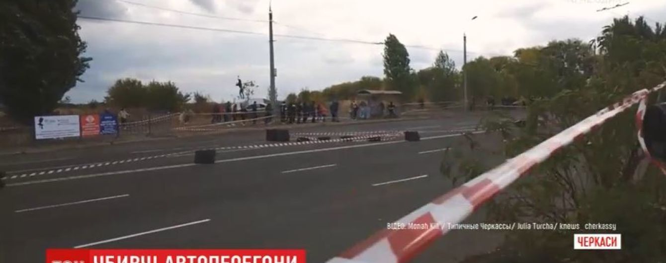 Постраждалий під час перегонів у Черкасах саме знімав подію з квадрокоптера