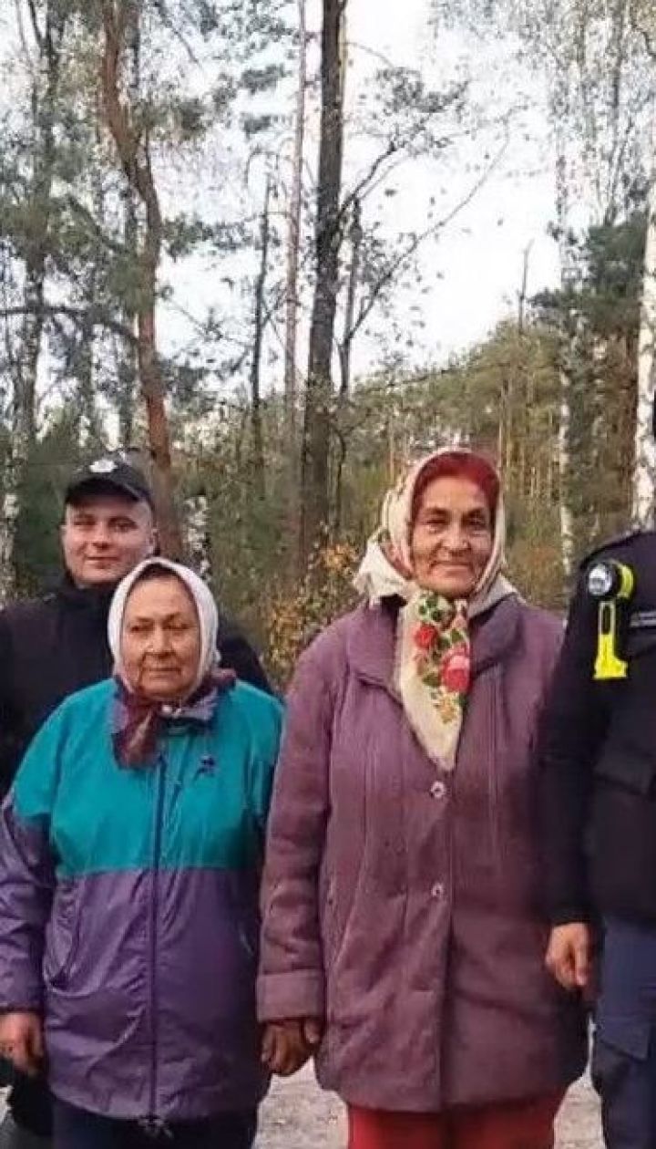 На Ровенщине чрезвычайники и полиция всю ночь искали двух пенсионерок, которые заблудились в лесу