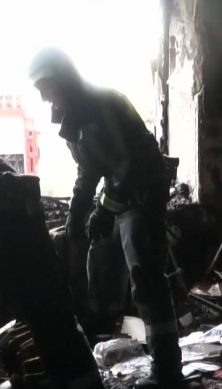 Во время пожара в Херсоне спасли трех человек, которые едва не угорели от дыма