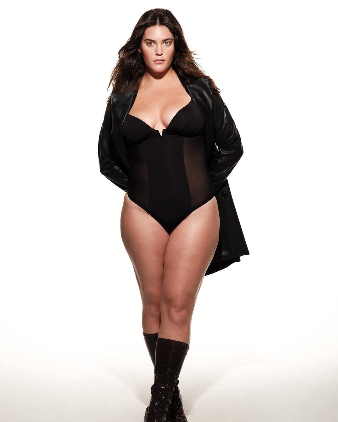 Модель plus-size Алі Тейт Катлер_2