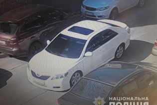 В Харькове неизвестные похитили у мужчины сумку с миллионом гривен, начата спецоперация "Перехват"