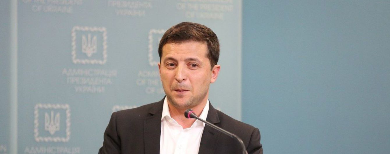 Я не буду, другие могут попробовать: Зеленский высказался о вмешательстве в импичмент Трампу