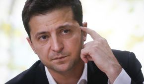 Емоції та перепалка з журналістом. Пресмарафон Зеленського у фотографіях