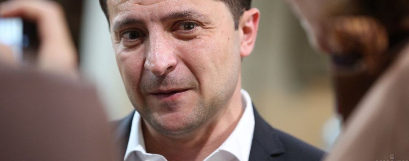 Зеленский призвал не обращать внимания на "политиков, которые умерли"