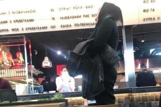 До Зеленського на пресмарафон приходила мати вбитої адвокатки Ноздровської. Президент запросив її на Банкову