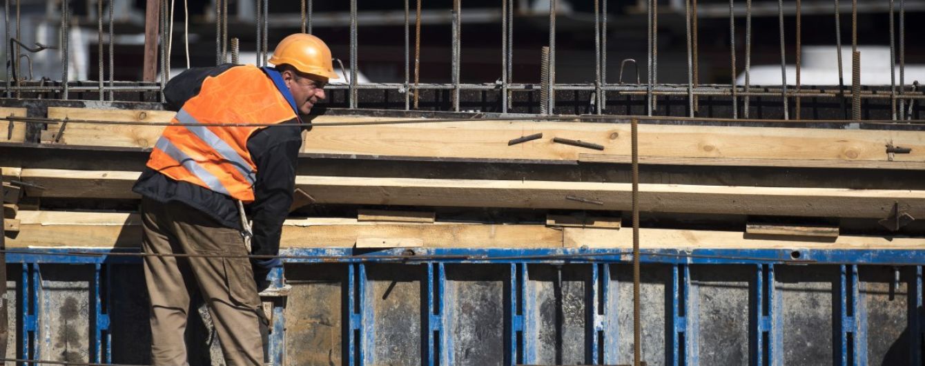 У Києві через будівництво Шулявського шляхопроводу перекриють рух на дві доби: схема об’їзду в інфографіці