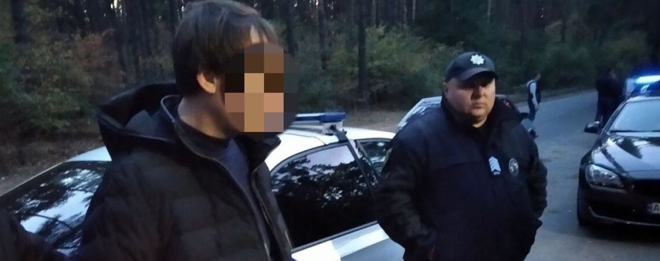Любовна драма: під Києвом чоловік викрав колишню і вивіз у поле "поговорити"