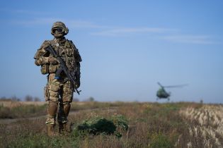 Российские наемники на Донбассе обстреляли участок, где должно состояться разведение сил