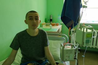 Лишь дорогостоящая трансплантация костного мозга могу спасти жизнь Василия