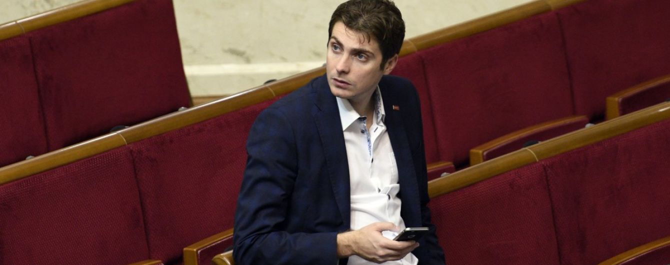 Результат пошуку зображень за запитом "ПОМІЧНИКУ КЛИЧКА ОГОЛОСИЛИ ПІДОЗРУ ЧЕРЕЗ НЕПРАВДИВУ ДЕКЛАРАЦІЮ – ТОЙ ЗАЯВЛЯЄ ПРО ПОЛІТИЧНИЙ ТИСК"