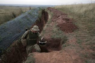 Двое погибших и четверо раненых. Боевики на Донбассе усилили обстрелы украинских позиций