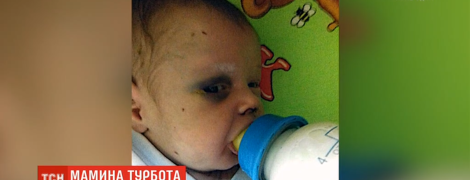 В Ровно мать оставила младенца в общежитии и исчезла. Малыша нашли едва живого после ее избиения