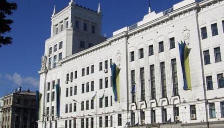 Через відсутність новообраного мера Кернеса у Харкові депутати скликали екстрене засідання