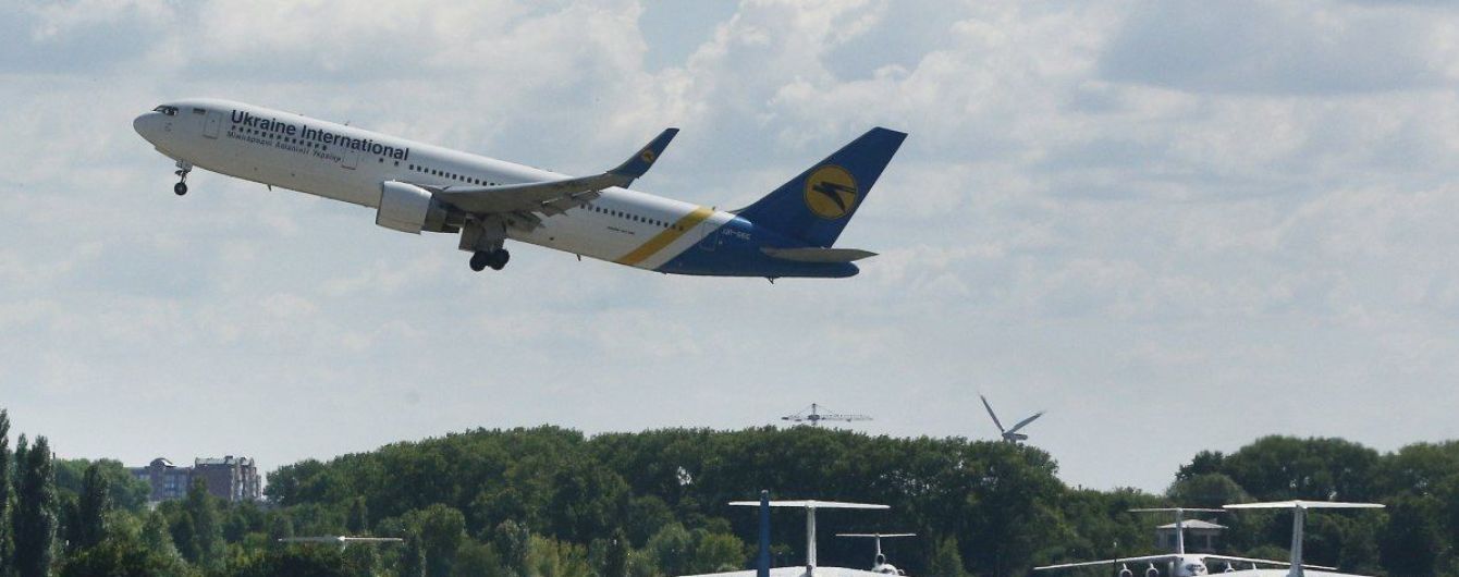 В соцсетях появилось видео падения украинского самолета в Тегеране