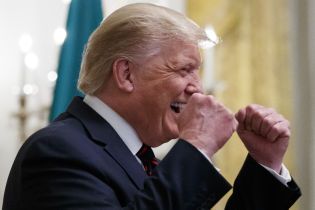 "Трамп не сделал ничего плохого": Белый дом отреагировал на показания Тейлора о давлении на Украину