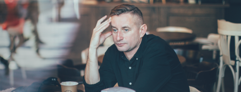 Один день із письменником Сергієм Жаданом. Рецепт від смерті, шанувальниці та перший смартфон