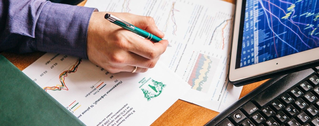 Реакция на санкции РФ и решение относительно "Приватбанка". Еврооблигации Украины упали на 1,4%