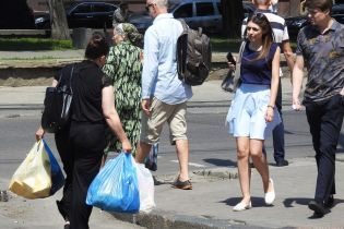В Украине планируют запретить пластиковые пакеты: подробности законопроекта