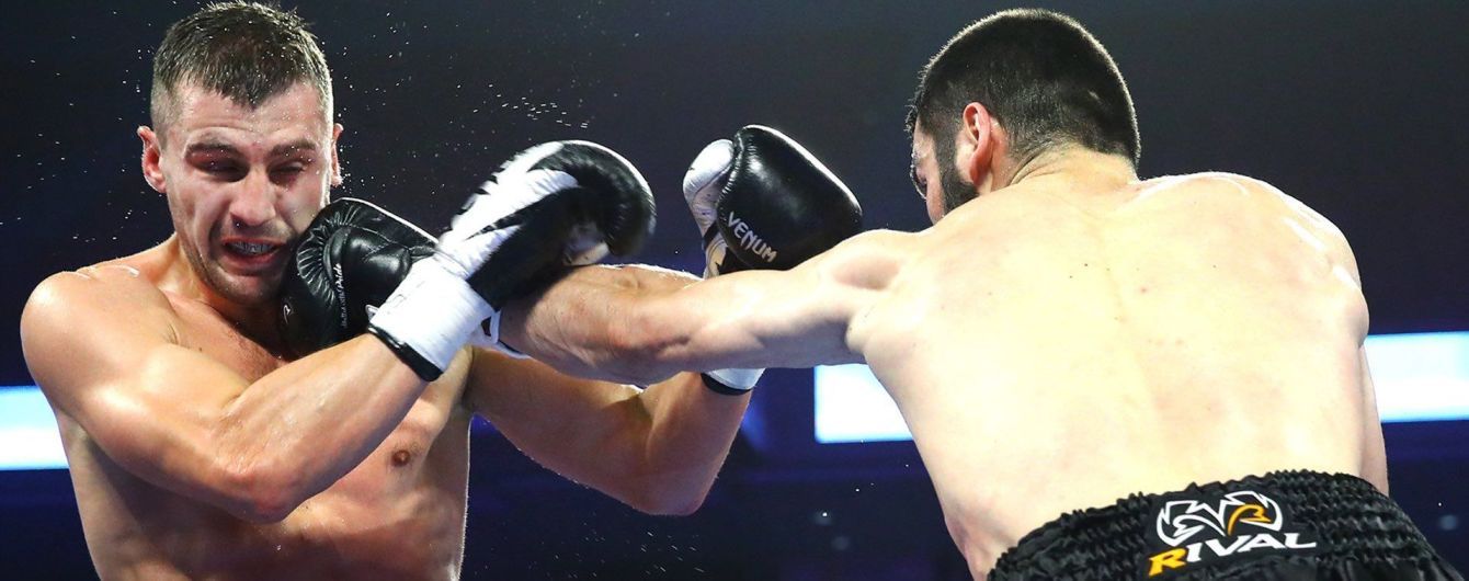 Гвоздик проиграл Бетербиеву и потерял чемпионский пояс