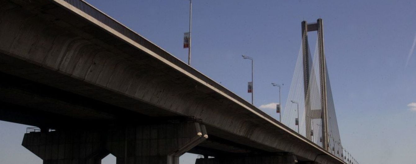 Движение по Южному мосту ограничат почти на две недели