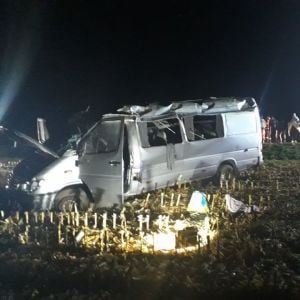 У Чехії мікроавтобус із українцями вилетів з дороги, постраждали 10 осіб