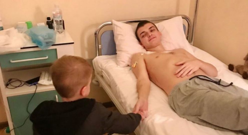 Помогите Даниилу одолеть рак, который забрал его отца