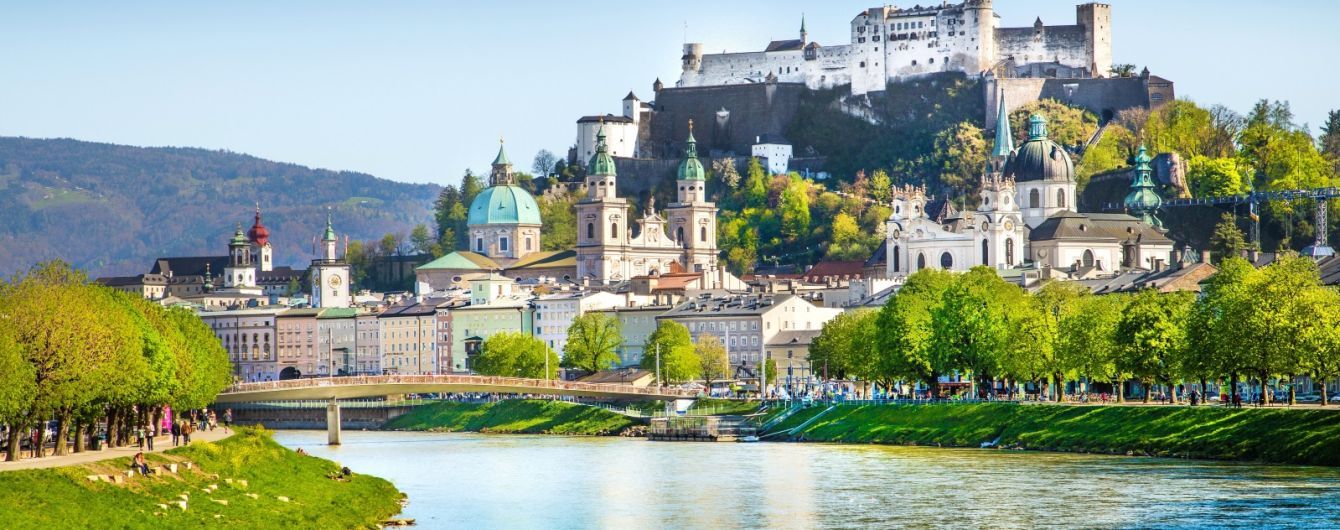 Lonely Planet определило лучшие туристические города для путешествий 2020