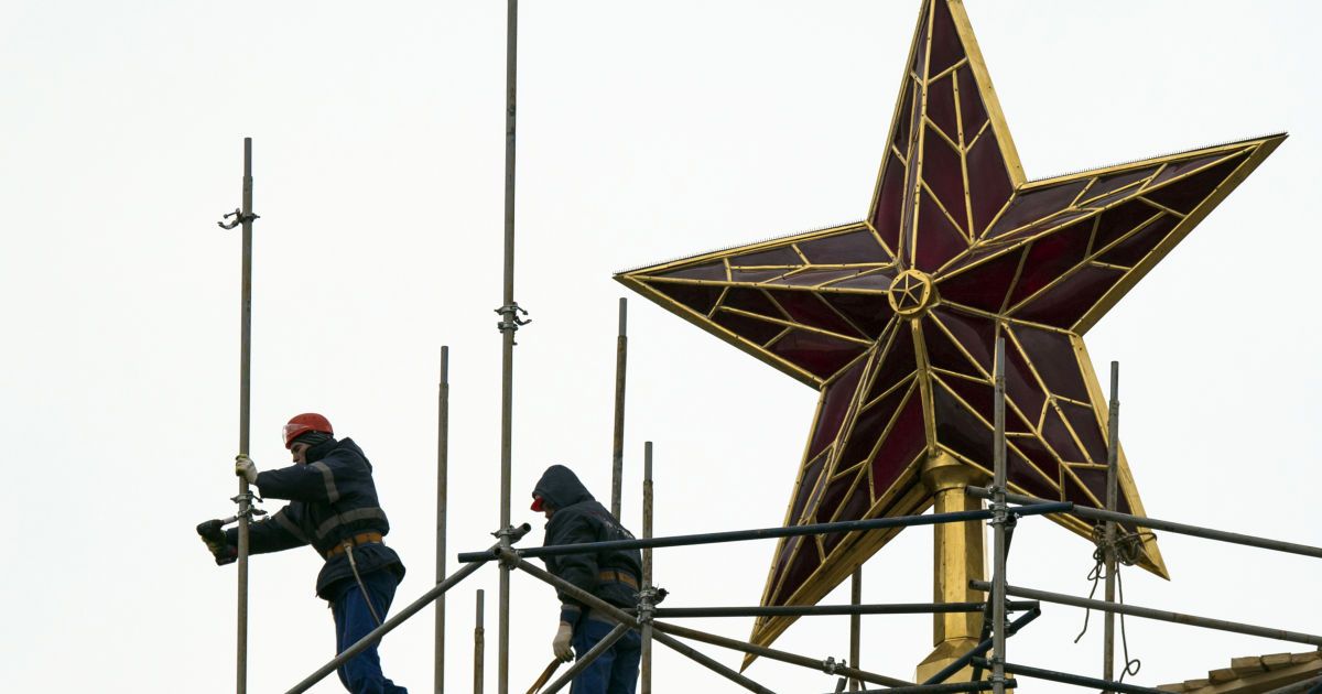 Медведєв заявив, що США та Росія повернулися в епоху "холодної війни"