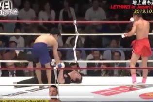 Коли третій зайвий. В Японії боксер нокаутував суддю