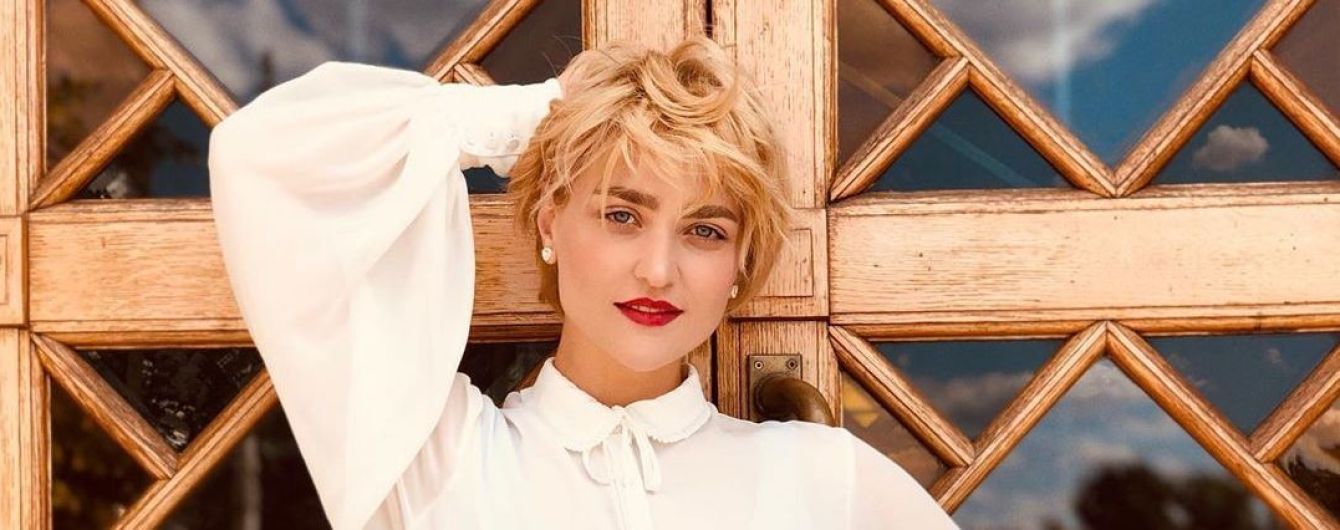 VERA KEKELIA повторила легендарний образ Мадонни із 90-х