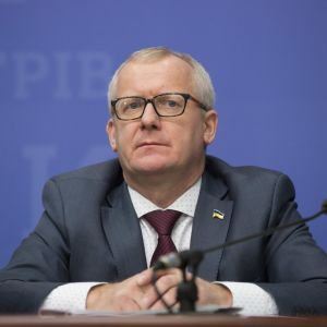 Подозреваемого в госизмене экс-зама министра экономики Бровченко арестовали с возможностью залога