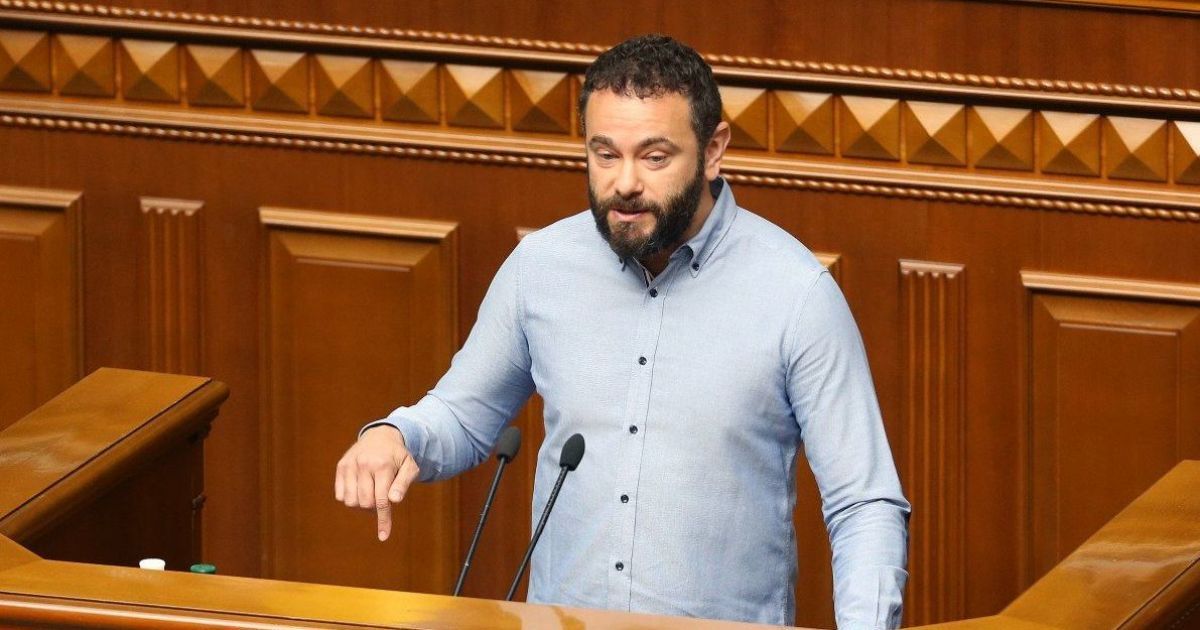 Нардеп від "Слуги народу" звинуватив прем'єра у створенні нової схеми заробітків для Ахметова