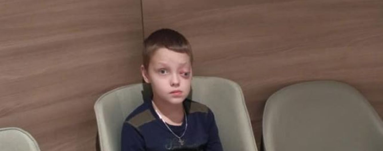 Врятувати життя сина просить мама Олега