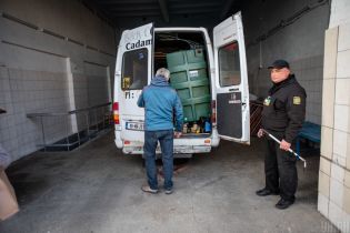 На украинской таможне будут уничтожать посылки с подделками