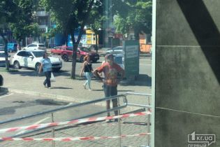 В Кривом Роге суд признал виновным в совершении преступления горожанина с гербом СССР на футболке