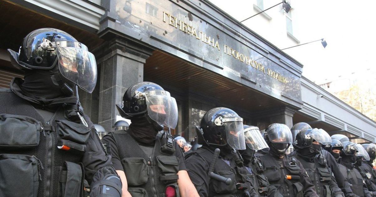 Реформа прокуратуры: адвокаты пророчат массовые иски в суды из-за противоречивых увольнений