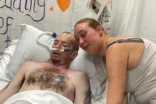 Тяжелобольной британец сыграл свадьбу с возлюбленной за несколько часов до смерти