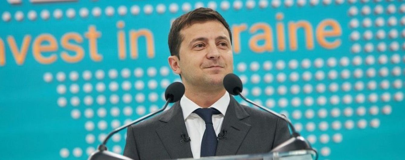 Зеленский в специальном обращении подробно пояснил, кто сможет покупать украинскую землю