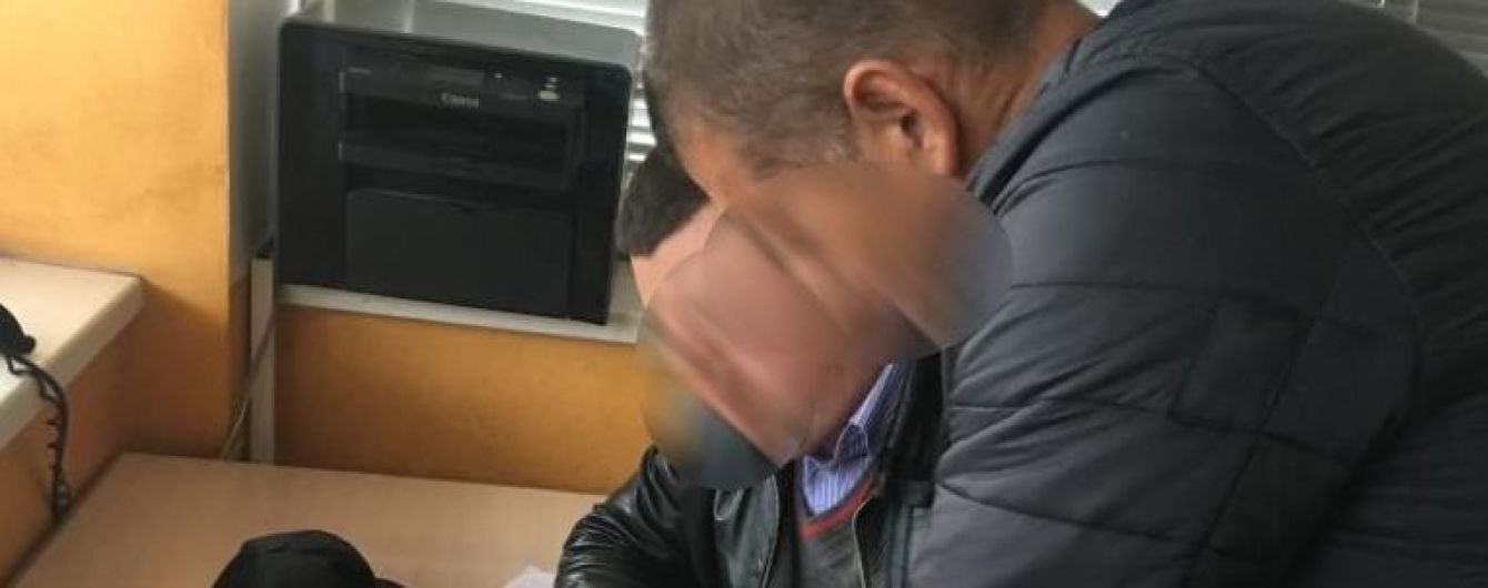 В Львове подозреваемый в подрыве авто бизнесмена сбежал от правоохранителей, но его догнали