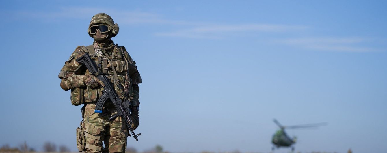 Во время обстрелов на Донбассе погиб украинский военный и двое получили ранения