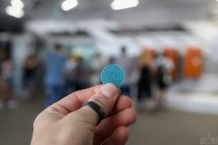Жетоны временно остаются: киевское метро отложило изменения
