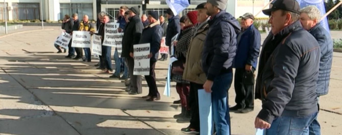 В Сумах перевозчики митинговали из-за долгов власти за льготников