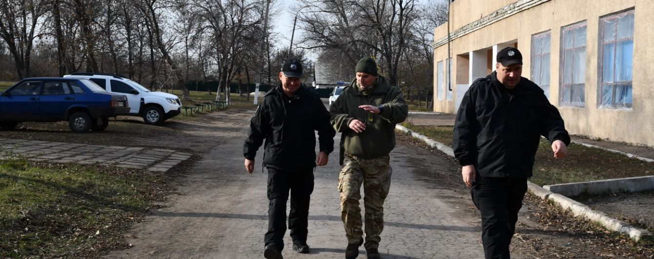 Позиції ЗСУ після розведення та радість людей у сірій зоні: штаб ООС показав нову лінію фронту біля Катеринівки