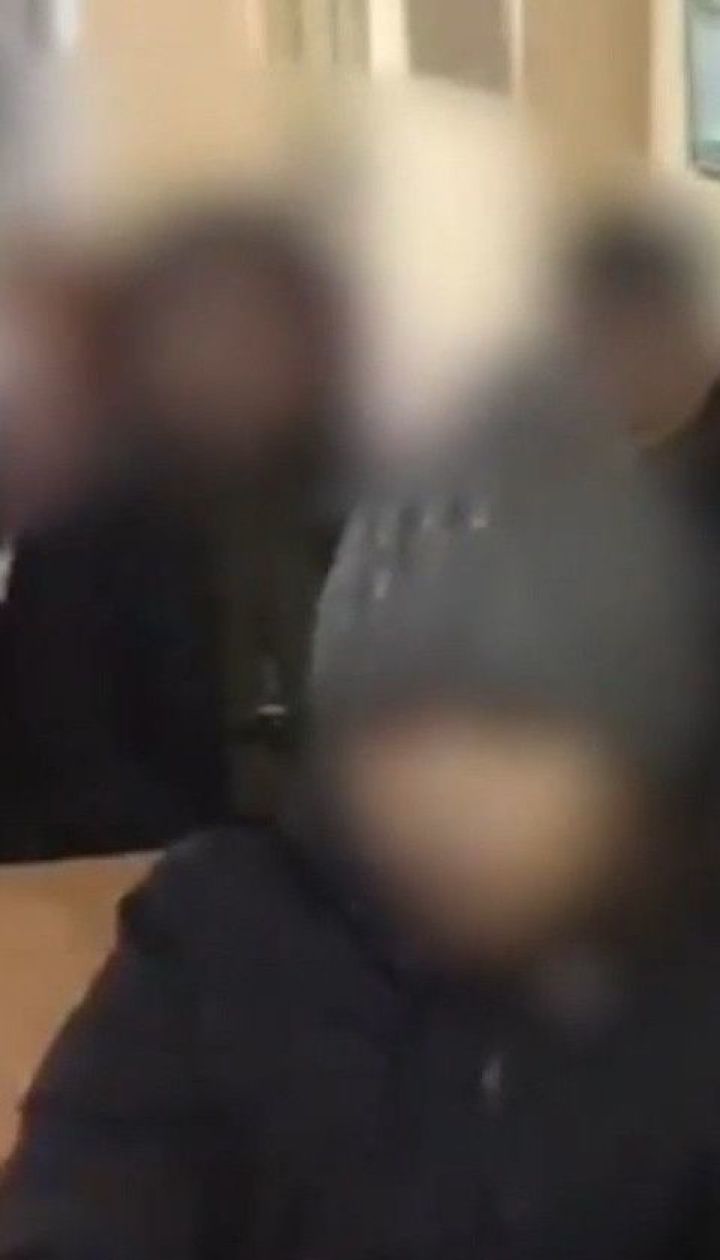 Прикордонники затримали 12 людей, які нелегального намагались потрапити до Угорщини